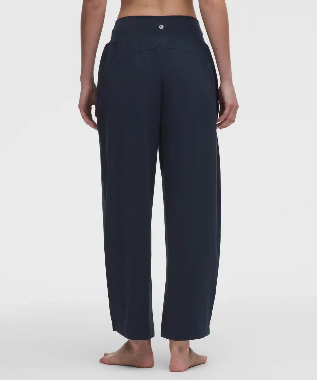 Groove Low-Rise Relaxed Cinch Pant *Regular