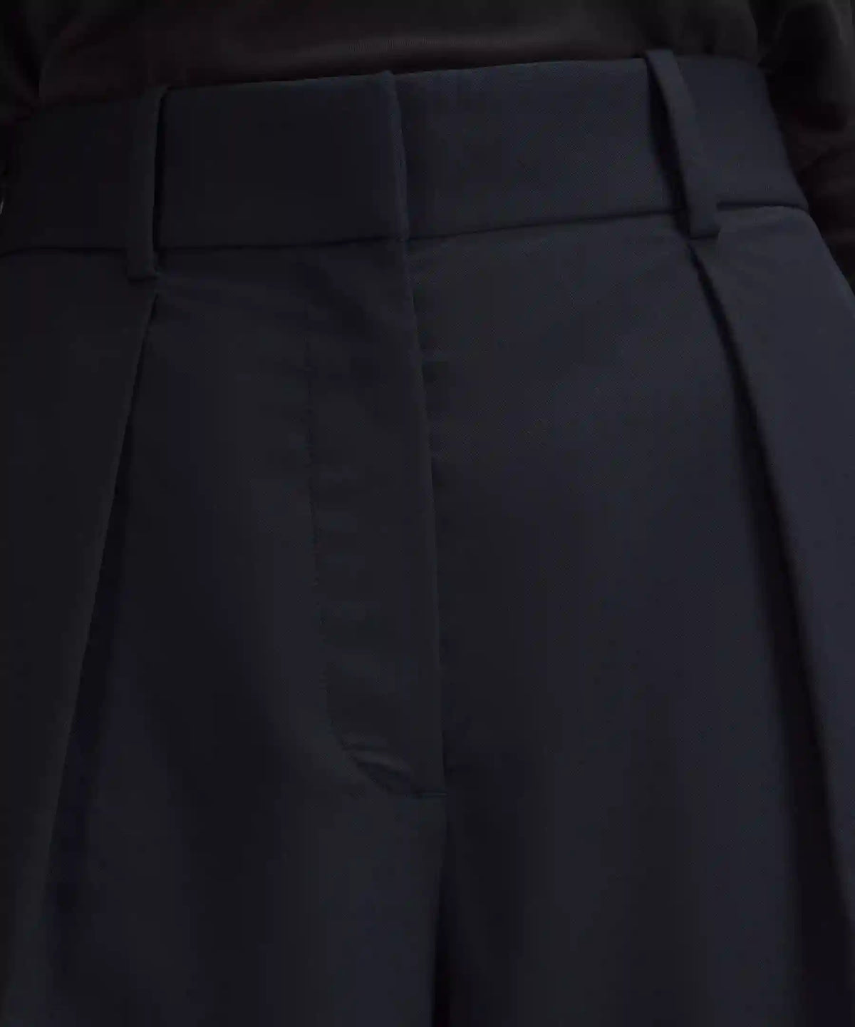 Pleat-Front High-Rise Trouser *Regular