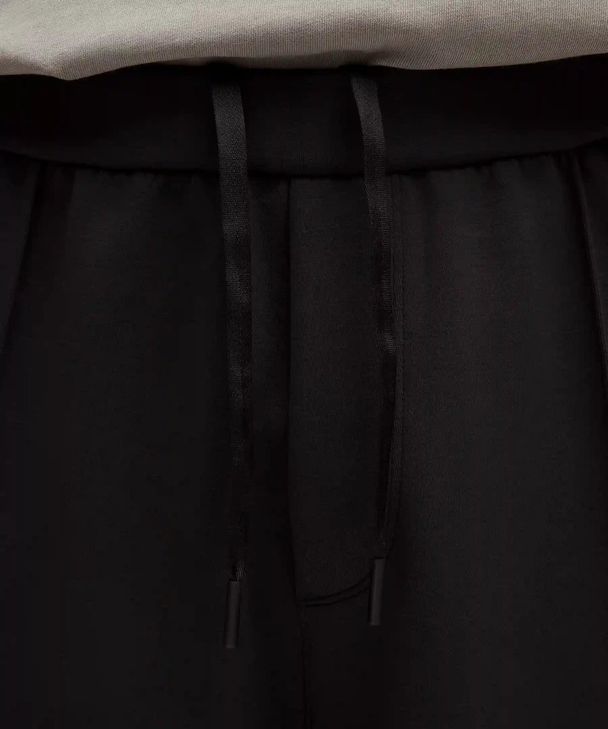 Smooth Spacer Pintuck Pant *Regular