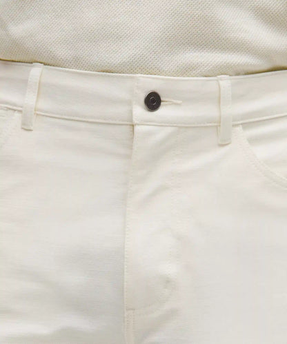 EasyFive Relaxed-Fit Short 9"