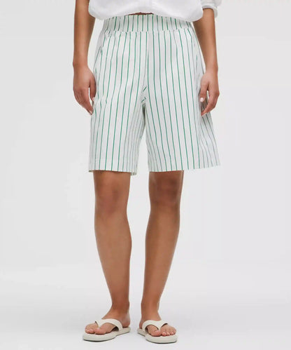 Stretch Woven Ruffle-Waist High-Rise Short 9"