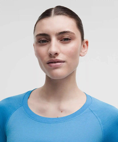 Swiftly Tech Long-Sleeve Shirt 2.0 *Hip Length