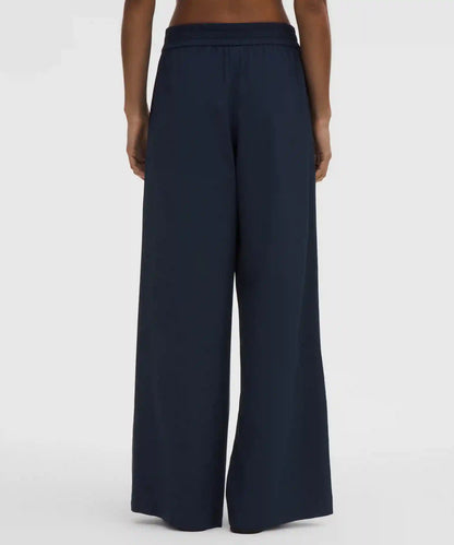 Breezily Mid-Rise Pant *Short