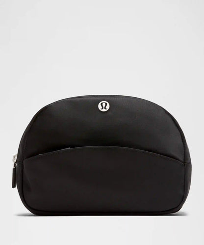 City Essentials Pouch 4L