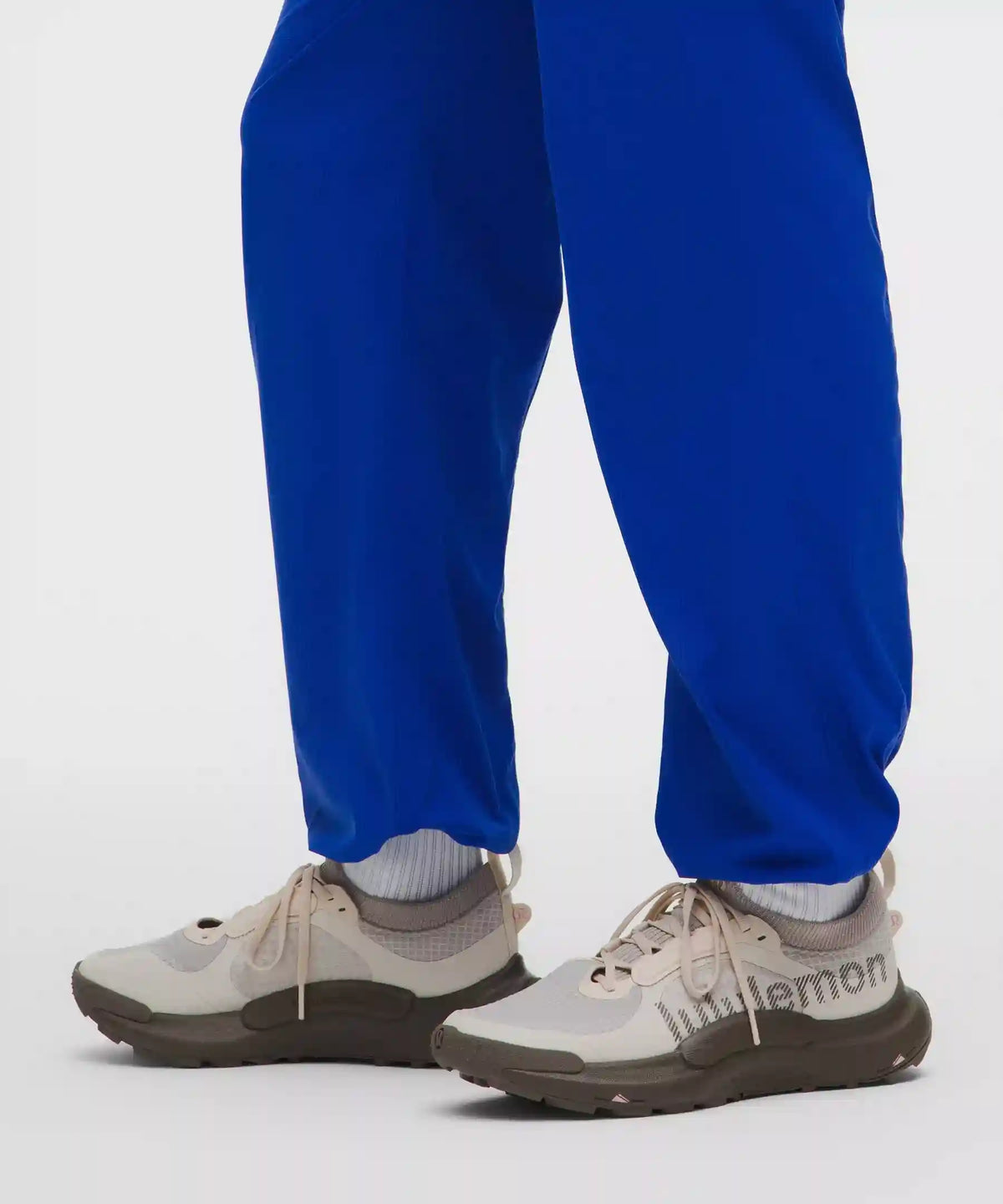 Dance Studio Mid-Rise Pant *Regular