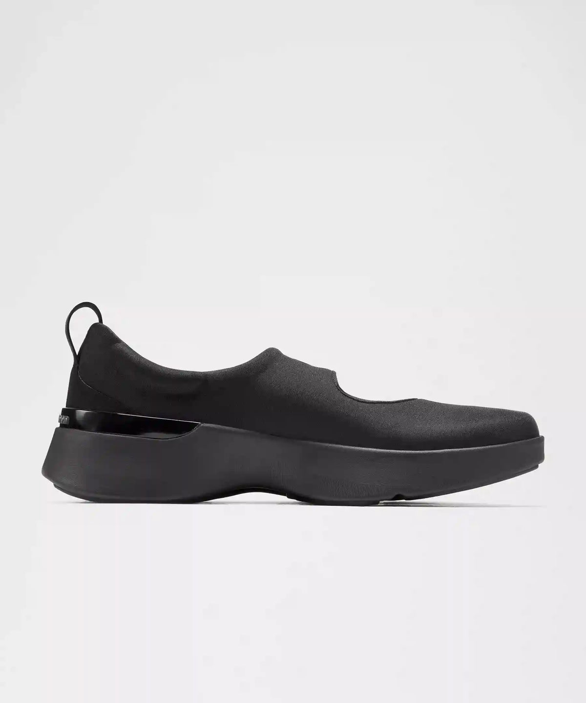 Women's Mary Train Sneaker