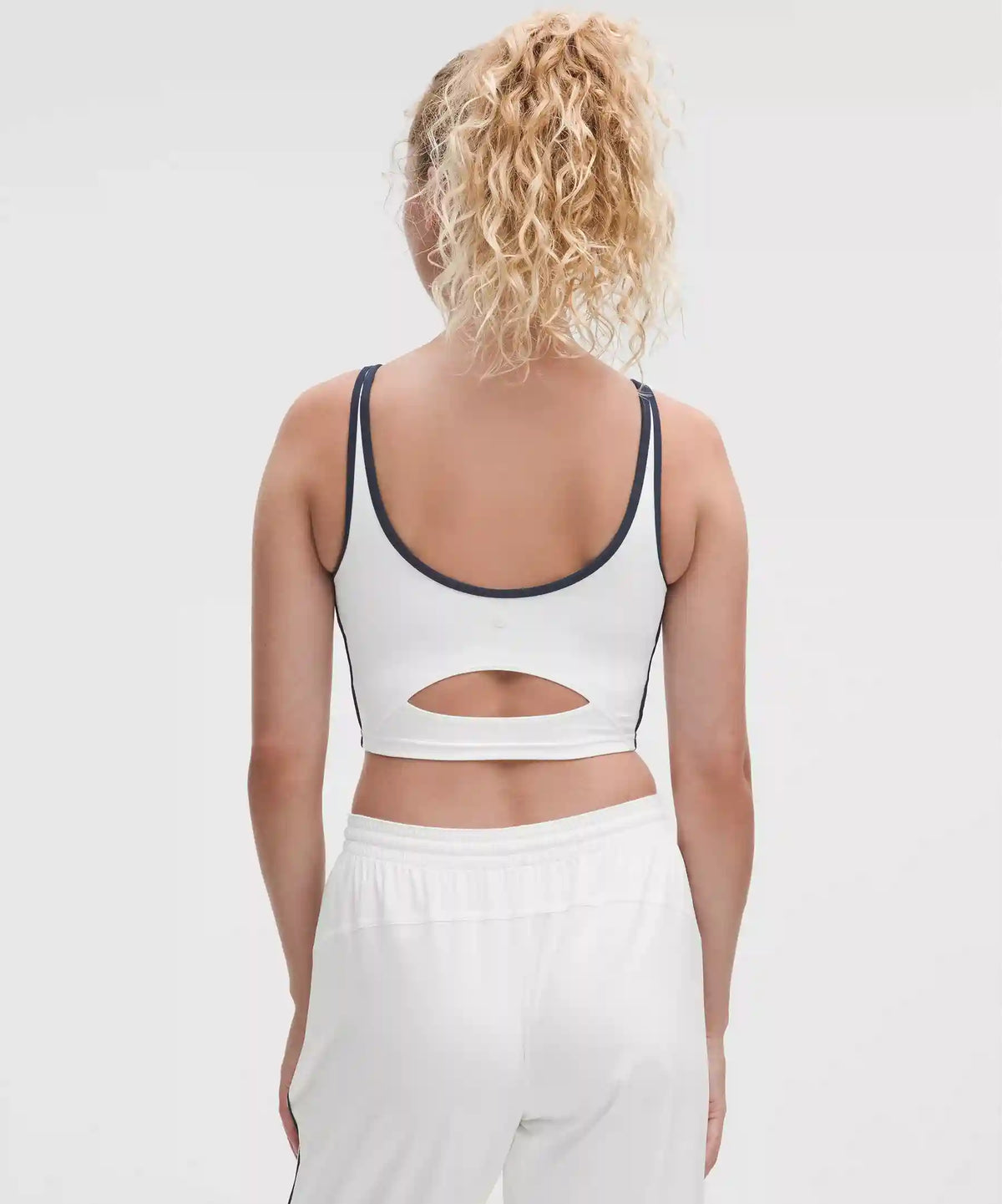 Scoop-Neck Cutout Tennis Tank Top *Medium Support, B/C Cup
