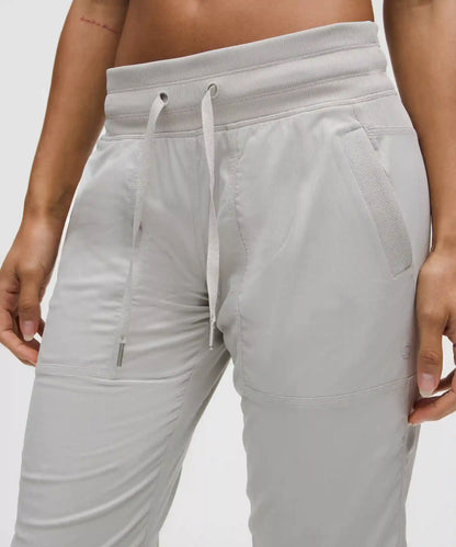 Dance Studio Mid-Rise Pant *Regular