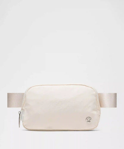 Everywhere Belt Bag 1L