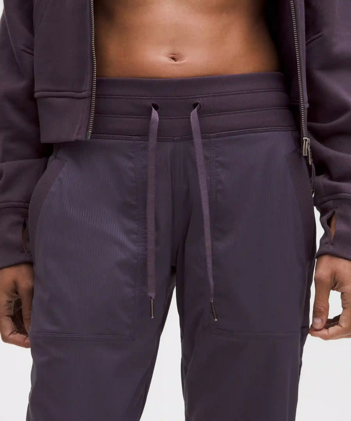 Dance Studio Mid-Rise Pant *Short