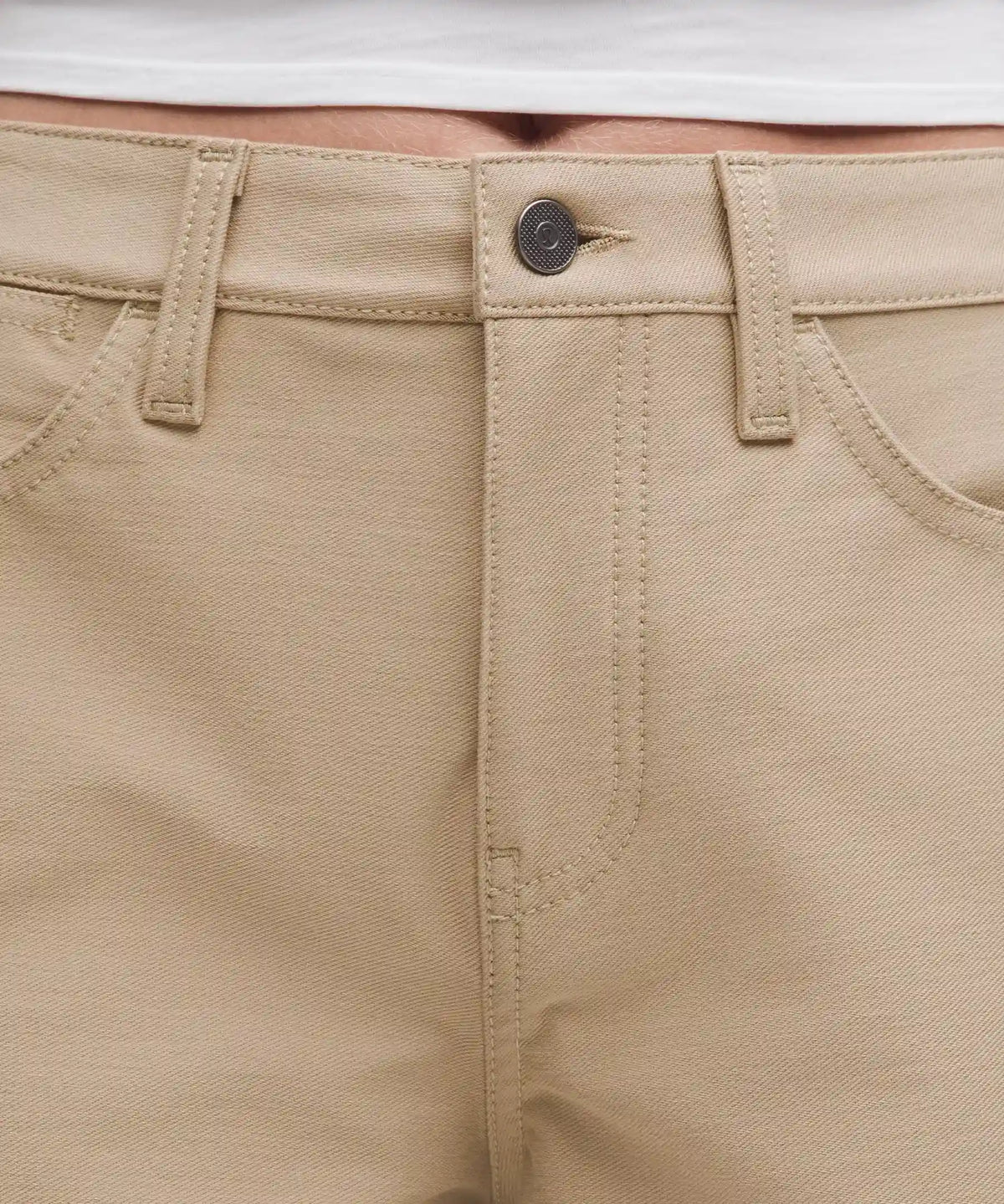 EasyFive Mid-Rise Short 4.5"