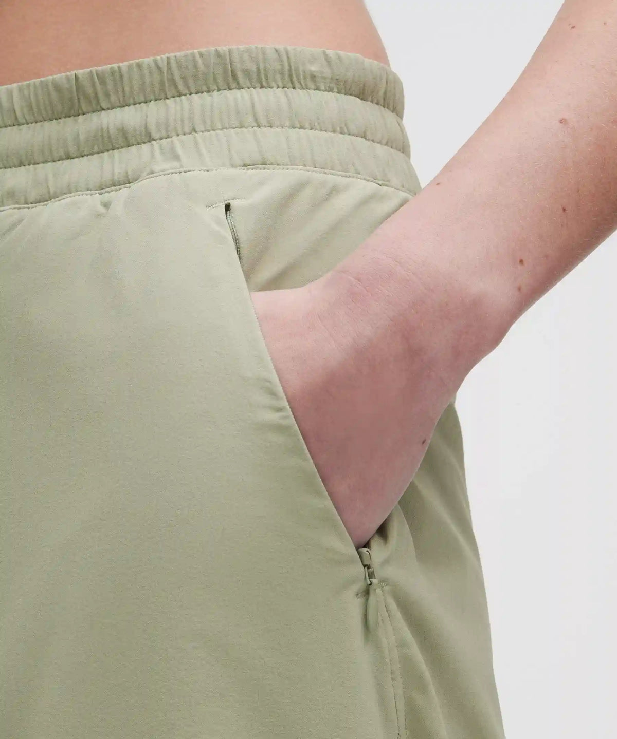 Swift Mid-Rise Wide-Leg Pant