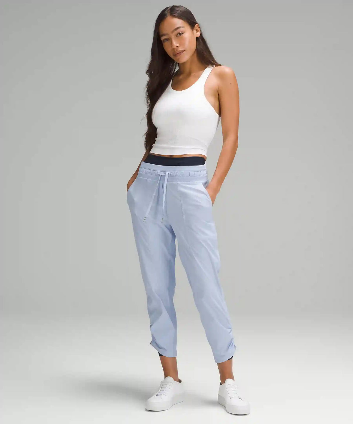 Dance Studio Mid-Rise Cropped Pant
