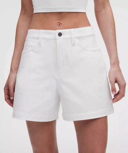 EasyFive Mid-Rise Short 4.5"