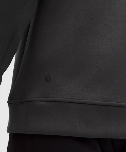 Smooth Spacer Classic-Fit Crew