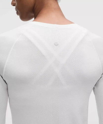 Swiftly Tech Long-Sleeve Shirt 2.0 *Waist Length