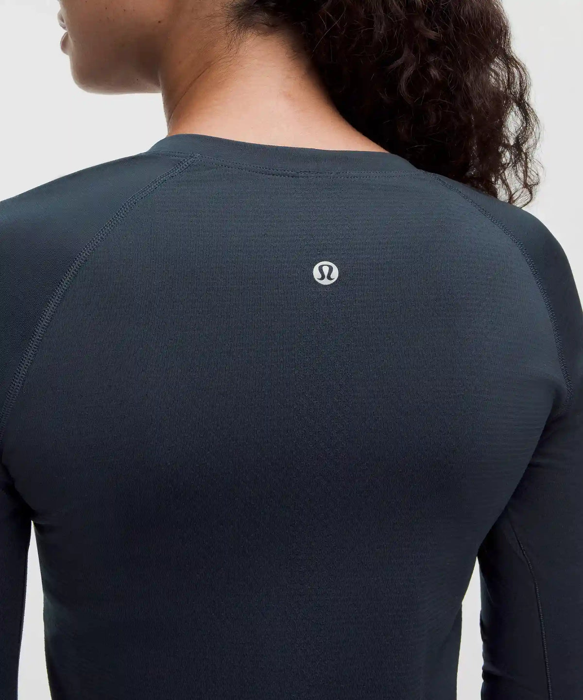 Swiftly Tech Long-Sleeve Shirt 2.0 *Waist Length