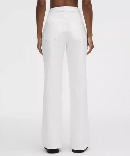 EasyFive High-Rise Subtle-Flare Pant *Regular