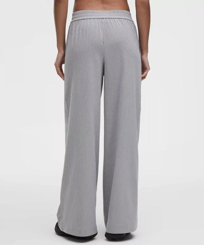 Breezily Mid-Rise Pant *Regular