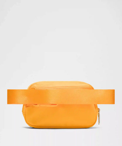 Everywhere Belt Bag 1L