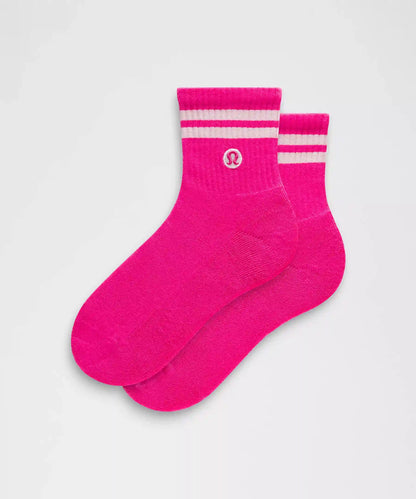 Unisex Daily Essential Quarter Socks *Stripe
