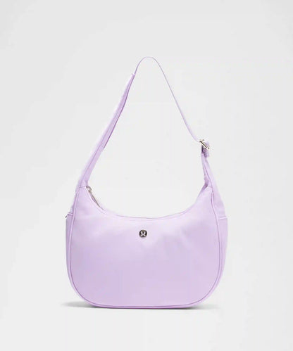 City Essentials Shoulder Bag 4L