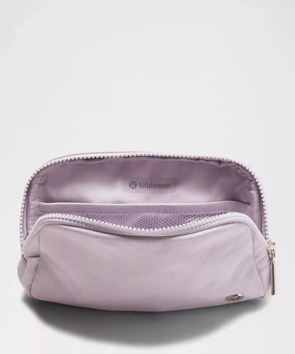 Everywhere Belt Bag 1L