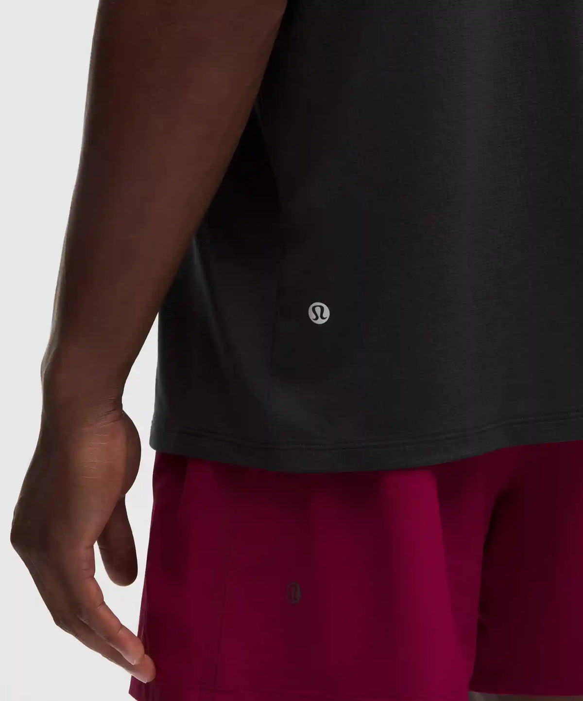 Mile Maker Mesh Short-Sleeve Shirt *Run Graphic