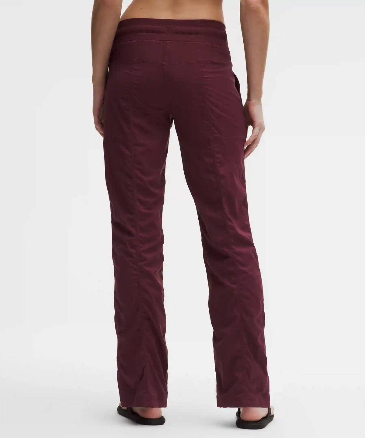 Dance Studio Mid-Rise Pant *Short