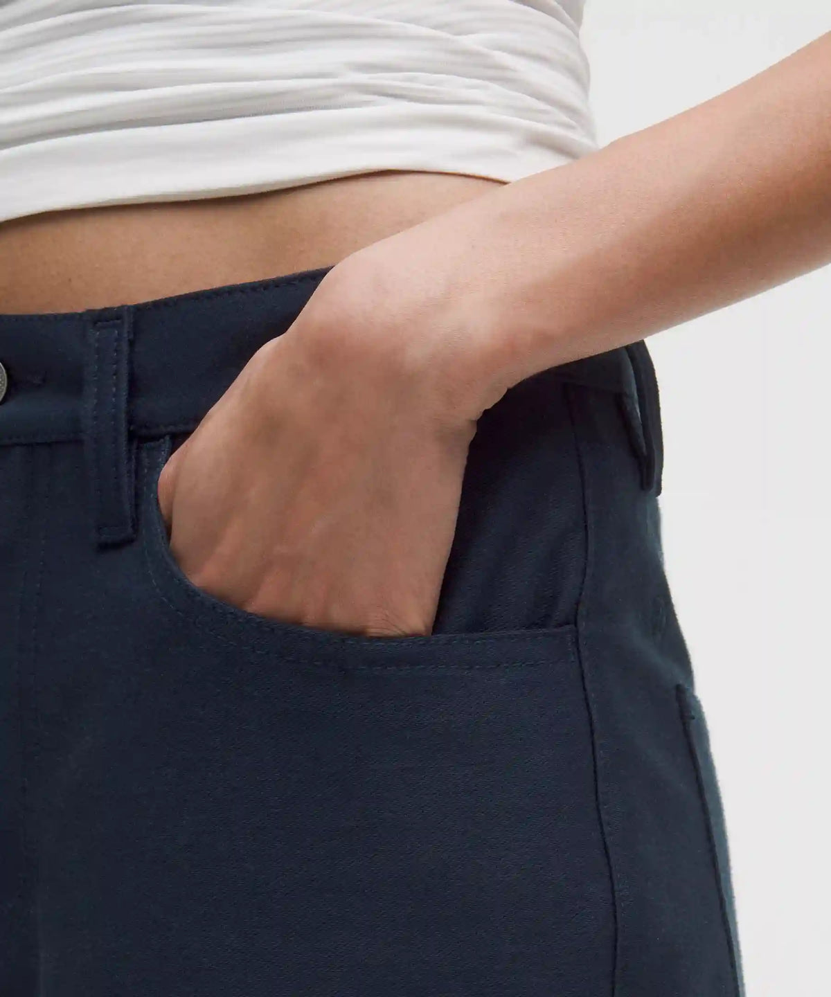 EasyFive Mid-Rise Relaxed-Straight Pant *Regular