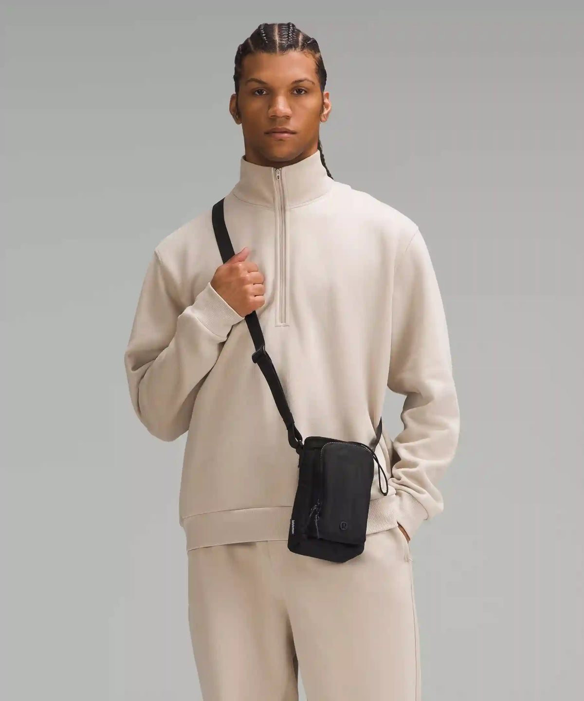 Water Bottle Crossbody with Front Pocket 2L