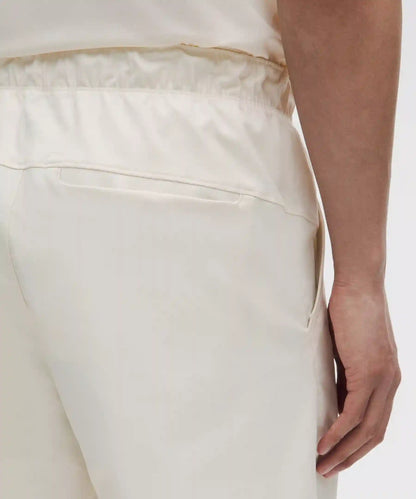 Stretch Twill Relaxed-Fit Golf Short 9"