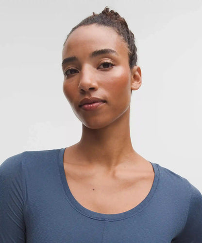 Lightweight Flowy Hem Long-Sleeve Shirt