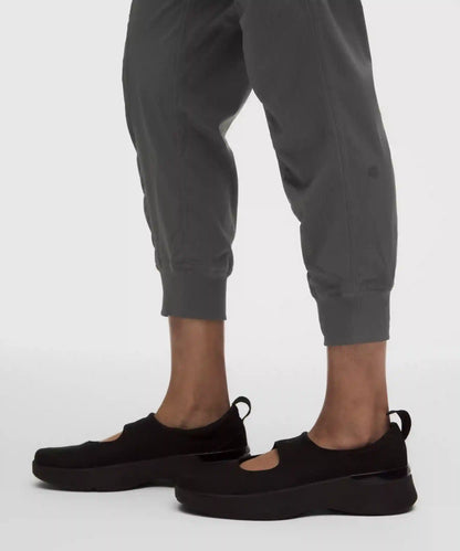 Dance Studio Mid-Rise Jogger 7/8 Length
