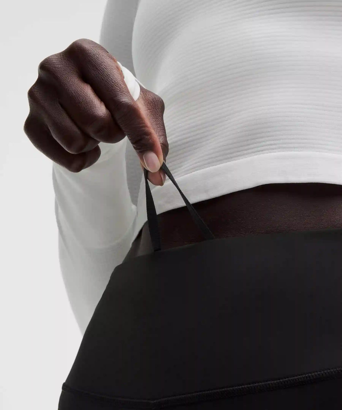 Fast and Free High-Rise Short 8" *5 Pocket