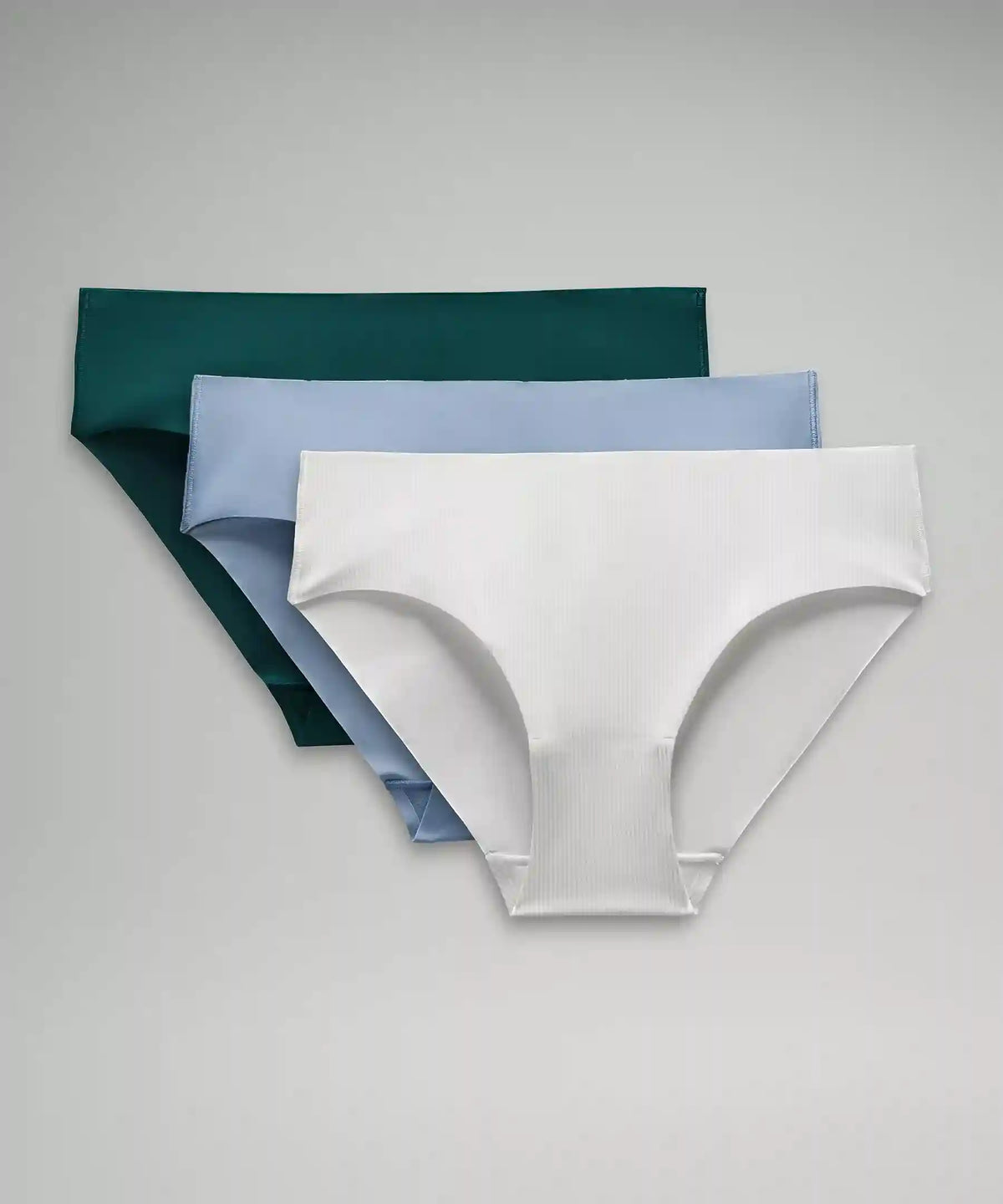 InvisiWear Mid-Rise Bikini Underwear *3 Pack