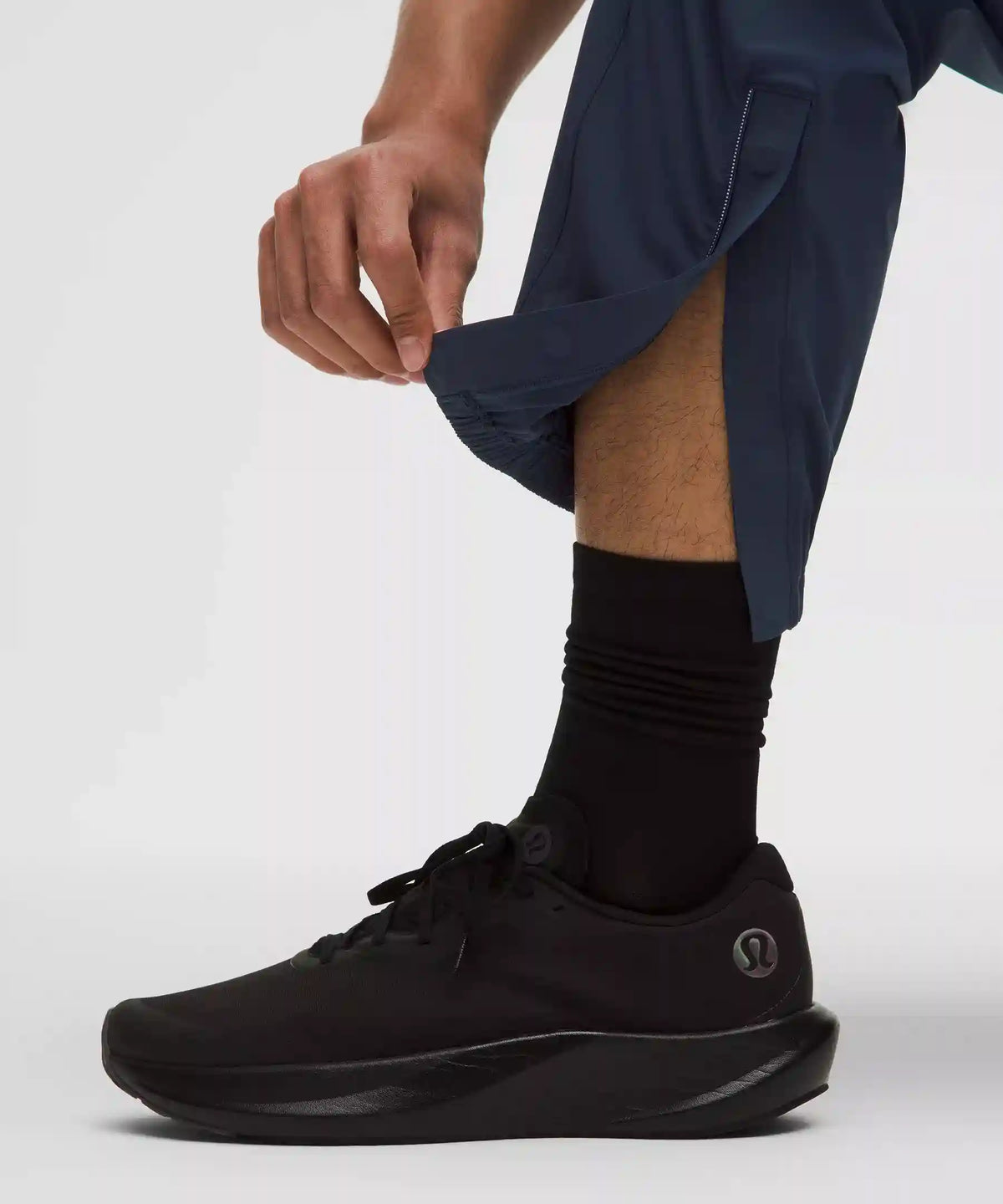 Perforated Running Pant *Regular