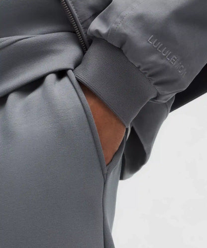Smooth Spacer Pintuck Pant *Regular