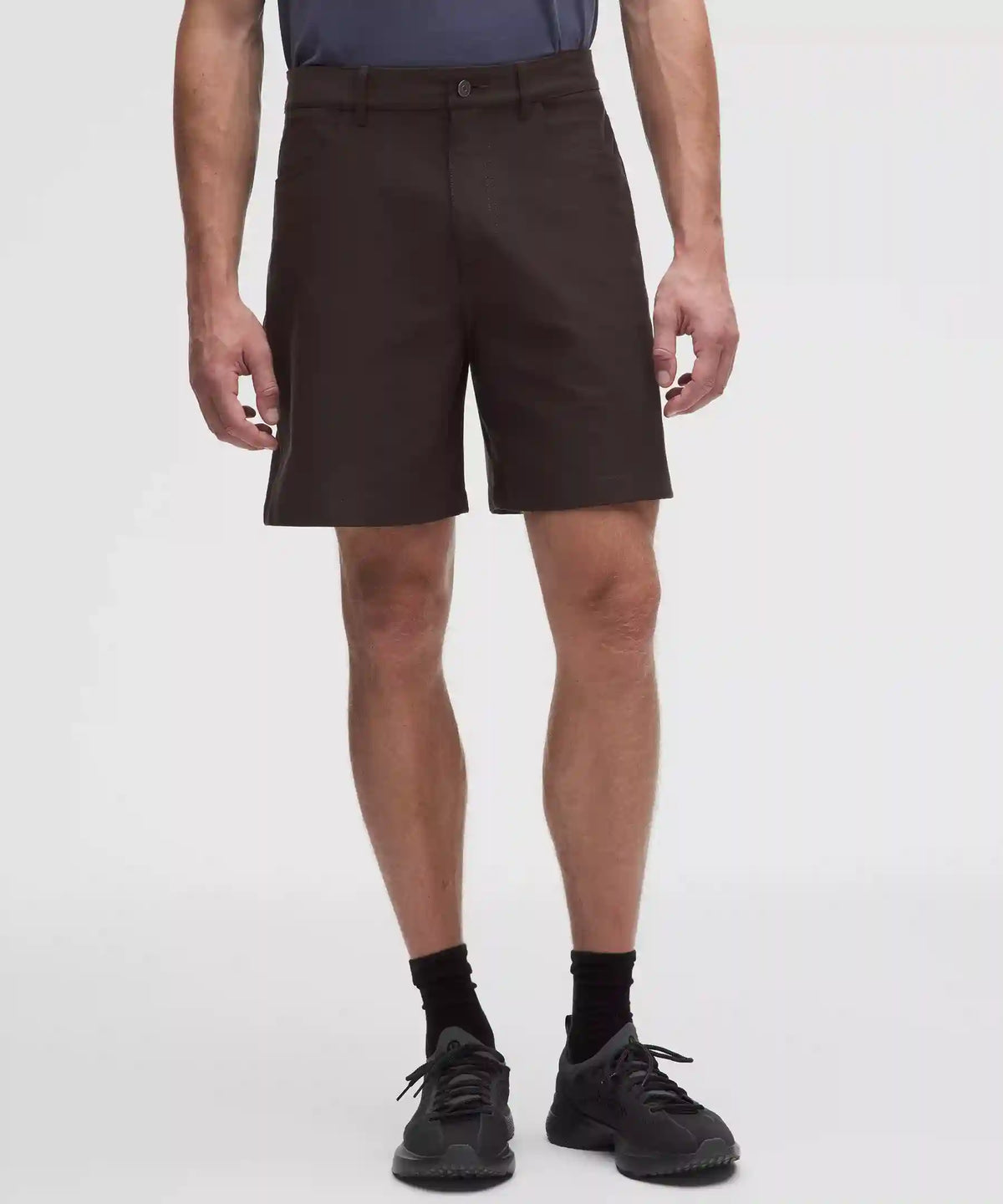 EasyFive Relaxed-Fit Short 7"