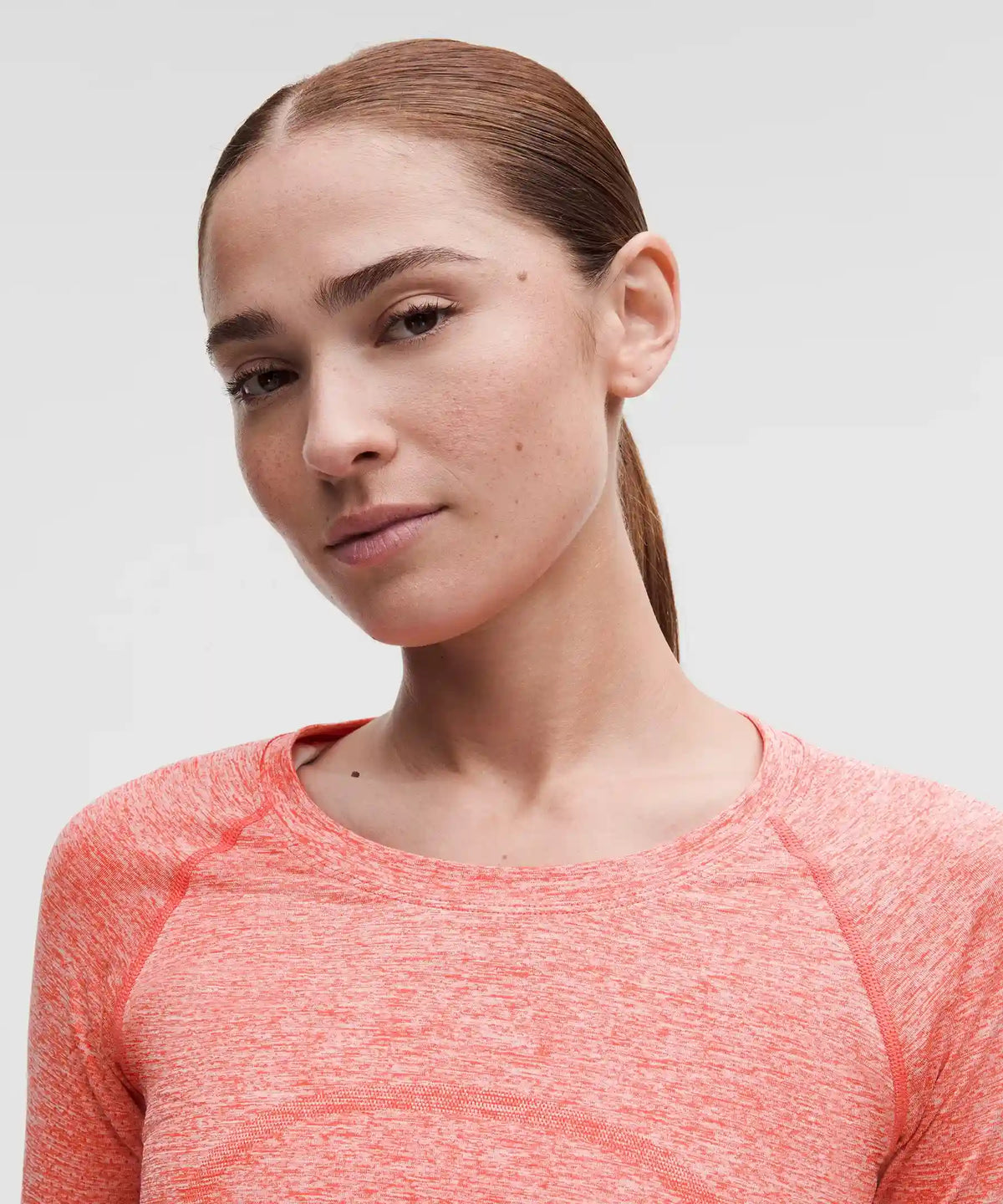 Swiftly Tech Long-Sleeve Shirt 2.0 *Hip Length