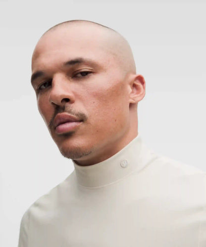 ShowZero Slim-Fit Mockneck Shirt