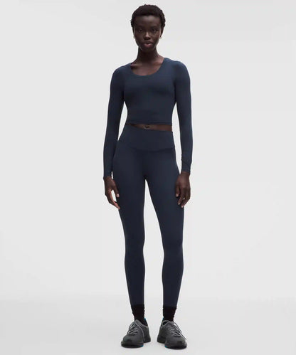 Unrestricted Power Cropped Long-Sleeve Shirt