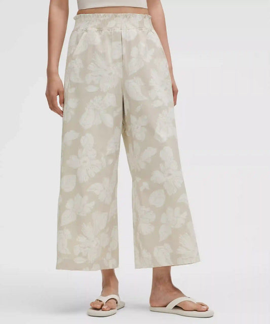 Stretch Woven Ruffle-Waist Wide-Leg Cropped Pant