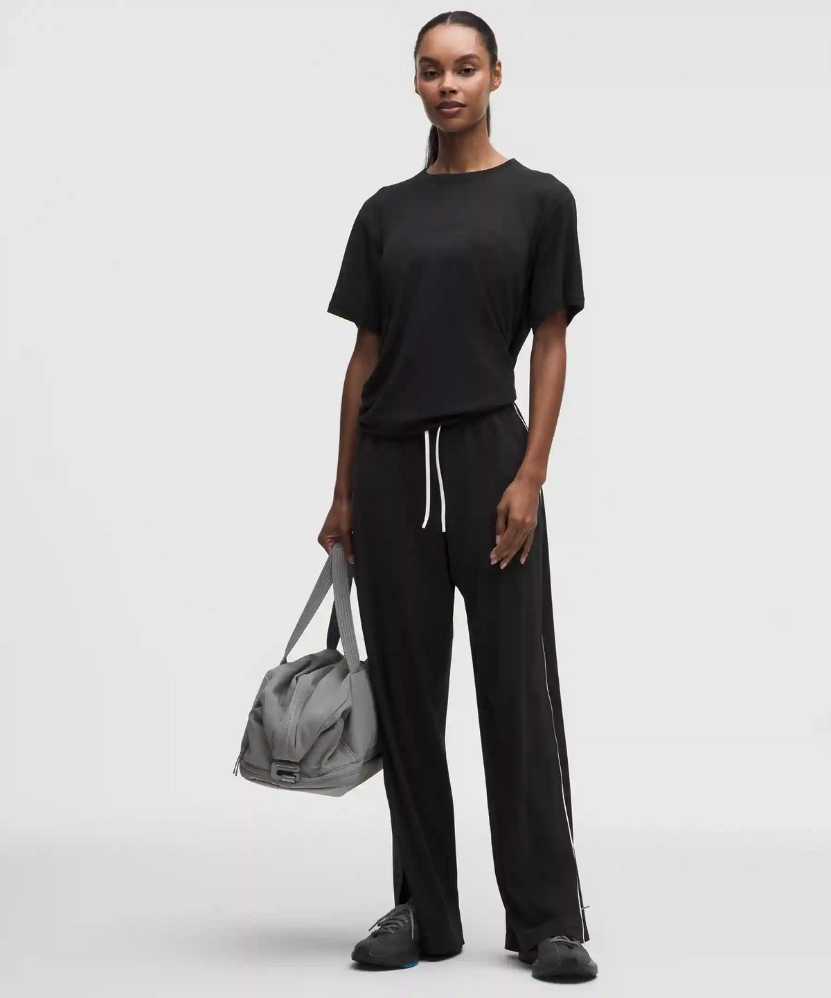 Swiftly Relaxed Short-Sleeve Shirt Hip Length *Logo