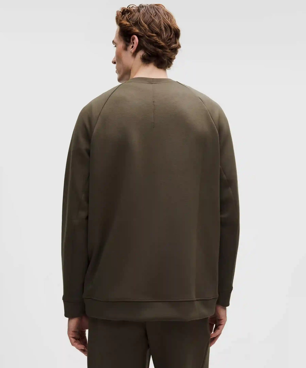 Smooth Spacer Classic-Fit Crew