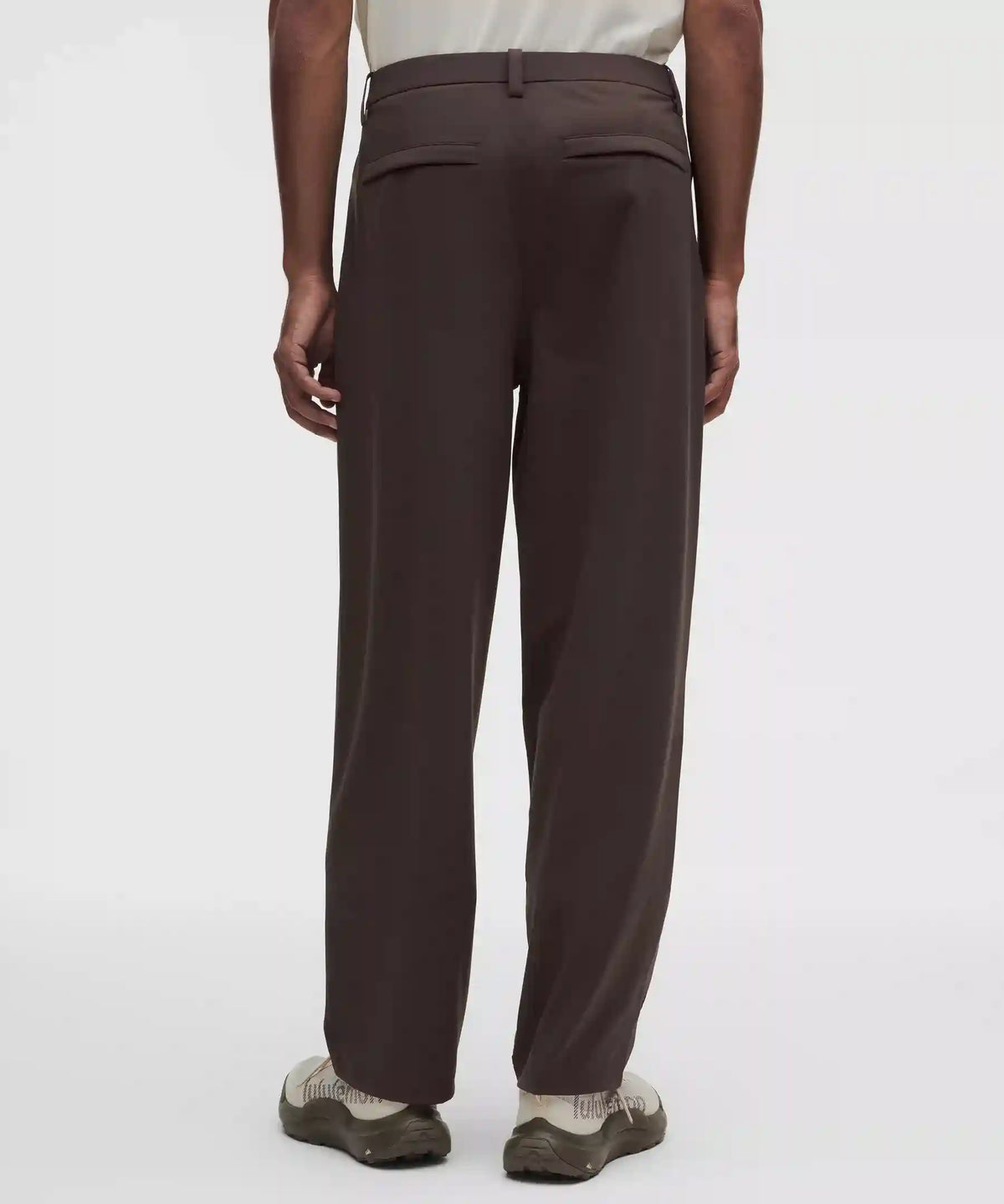 Men's Daydrift Relaxed-Fit Pleated Trouser *Regular