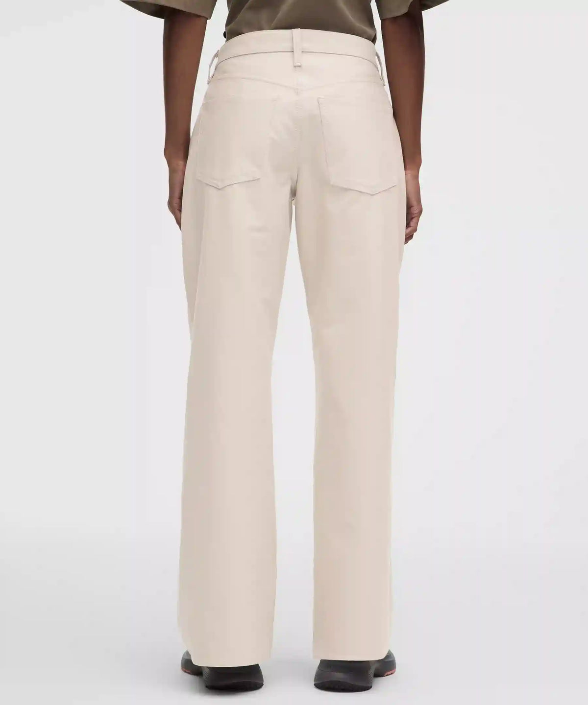 EasyFive Low-Rise Classic Wide-Leg Pant *Regular