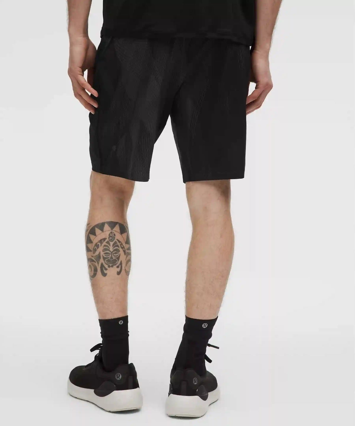 Pace Breaker Linerless Short 9"