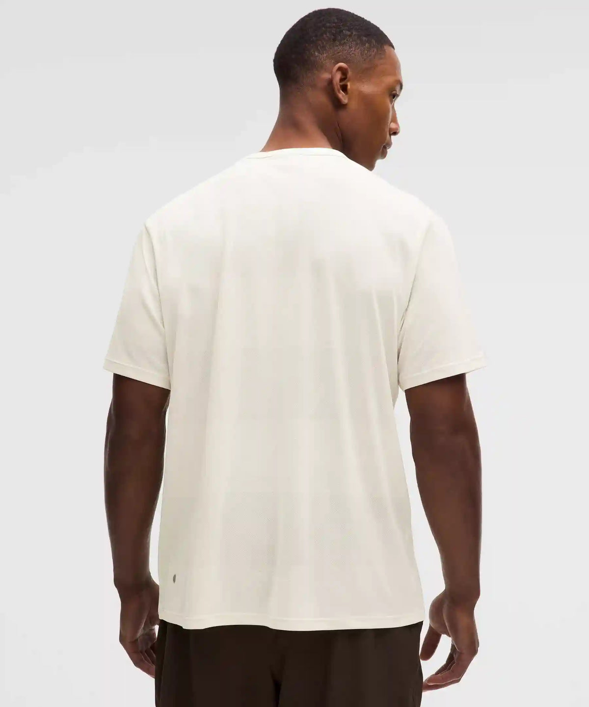 Men's Fast and Free Short-Sleeve Shirt *Perforated Stripe