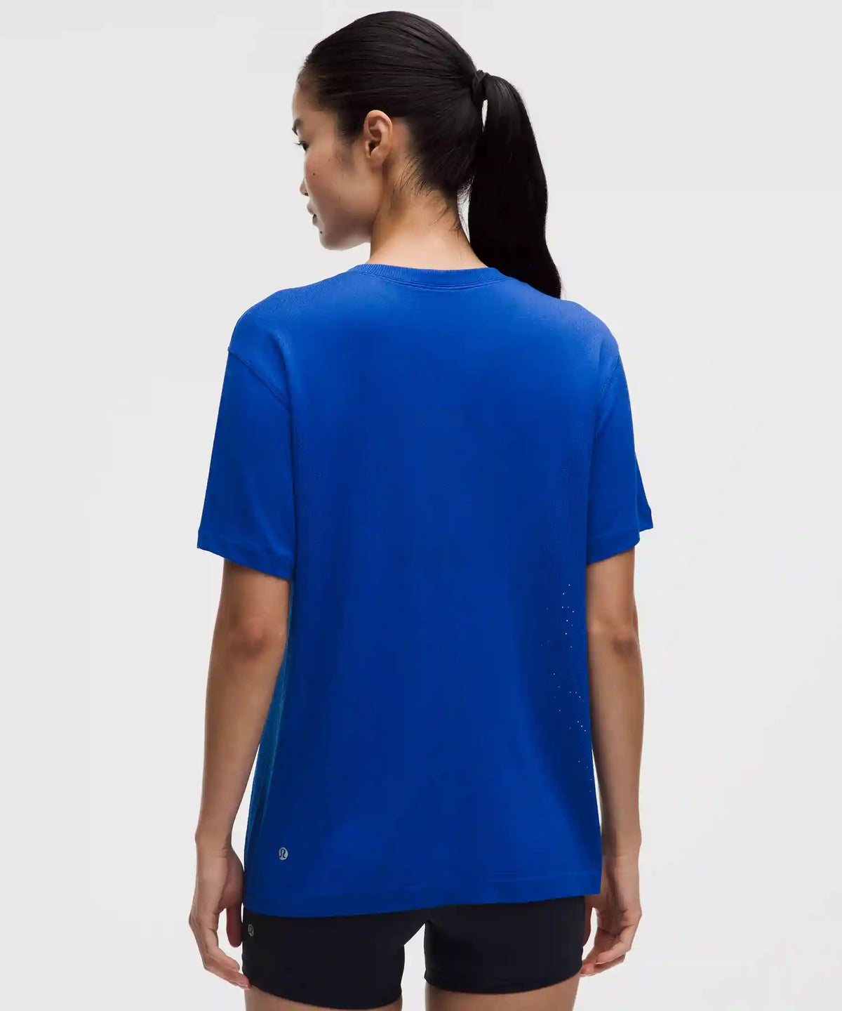 Swiftly Relaxed Short-Sleeve Shirt Hip Length *Logo